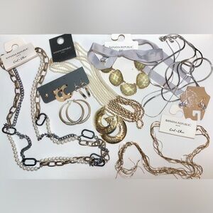 🌹🍃New BANANA REPUBLIC Necklace & Earring Jewelry ~RESELL~Bundle~ALL BRAND NEW‼️